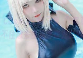 Kitkat Cosplay的“美咲”写真精选，让人忍不住想去重温那些光影的瞬间。
